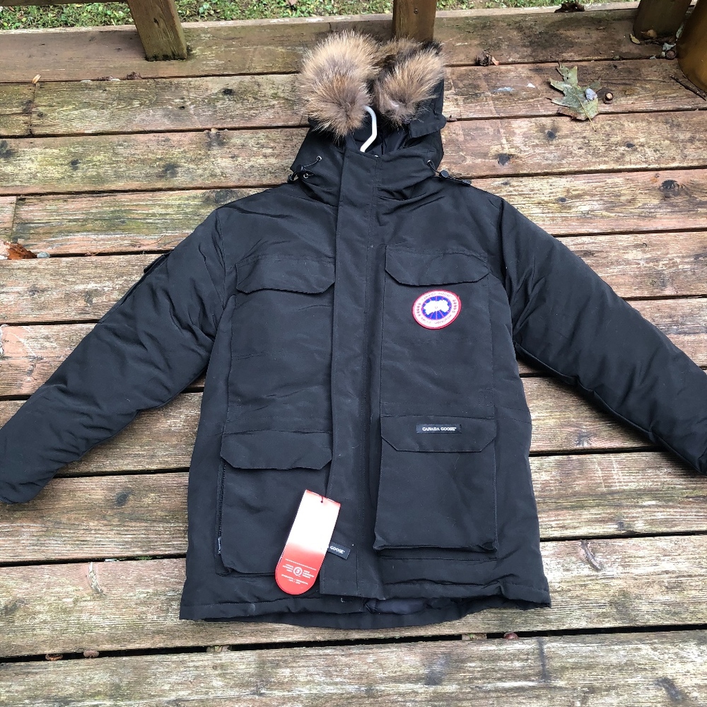 COPY - NEW!!Canada Goose Parka